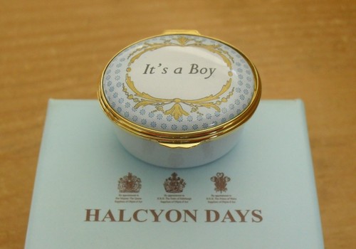 Boxed halcyon days - days, a