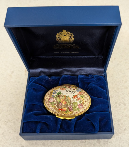 Halcyon days enamel box 1997 - enamel,