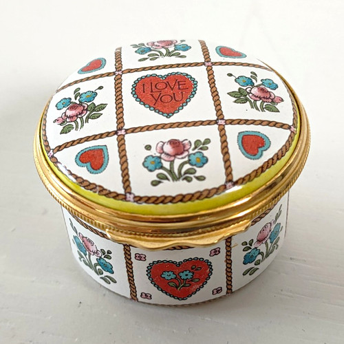 Halcyon days enamel love - enamel,